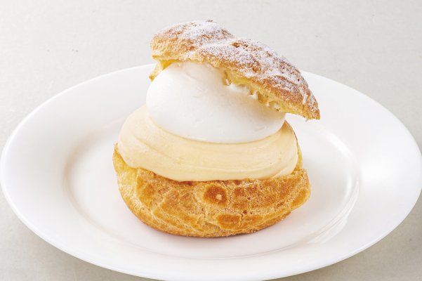 Specialty "Kagurazaka Cream Puff" 