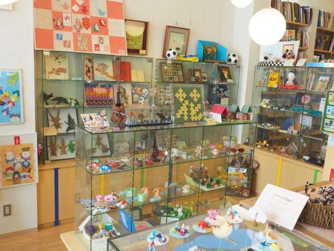 東京おりがみミュージアムの折り紙展示